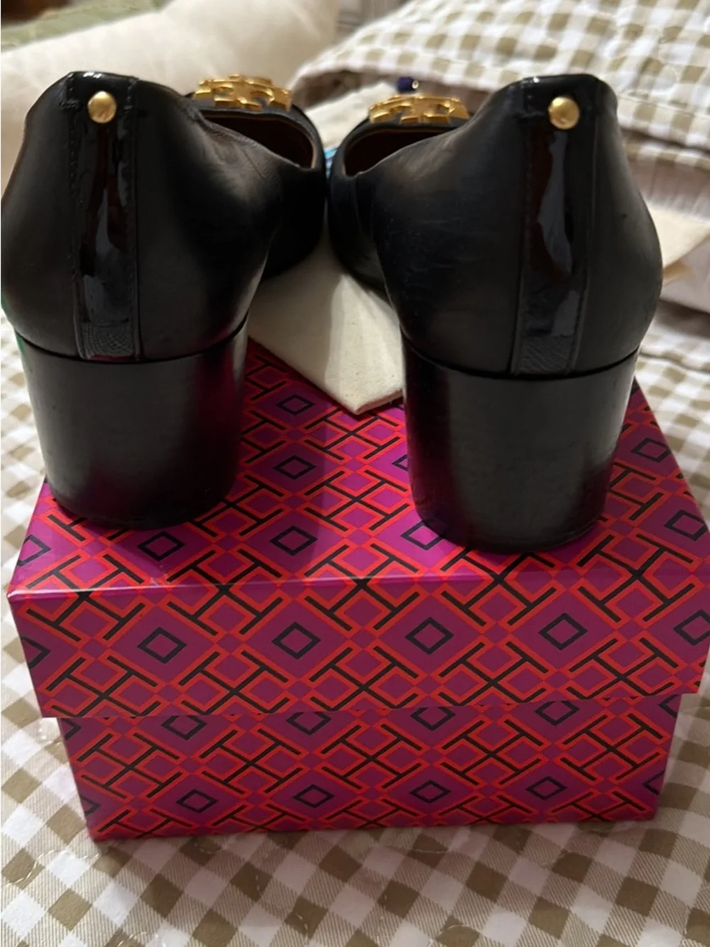 Tory Burch Black Patent Leather Ballet Flats with Gold Logo